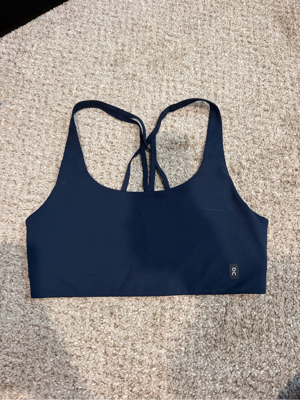 On Running Navy Studio bra
